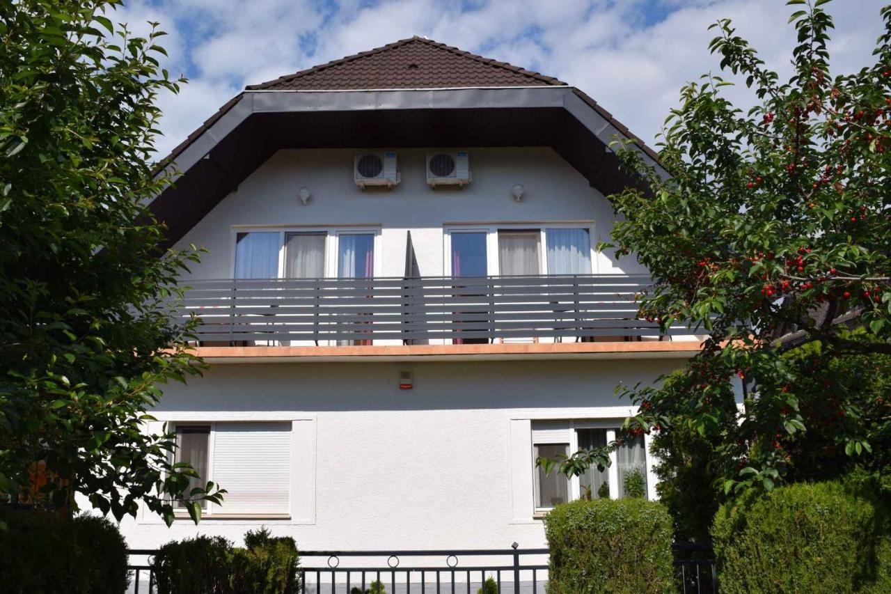 Apartments In Siofok/Balaton 35514 المظهر الخارجي الصورة
